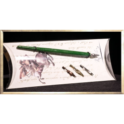 Green Pencil Set